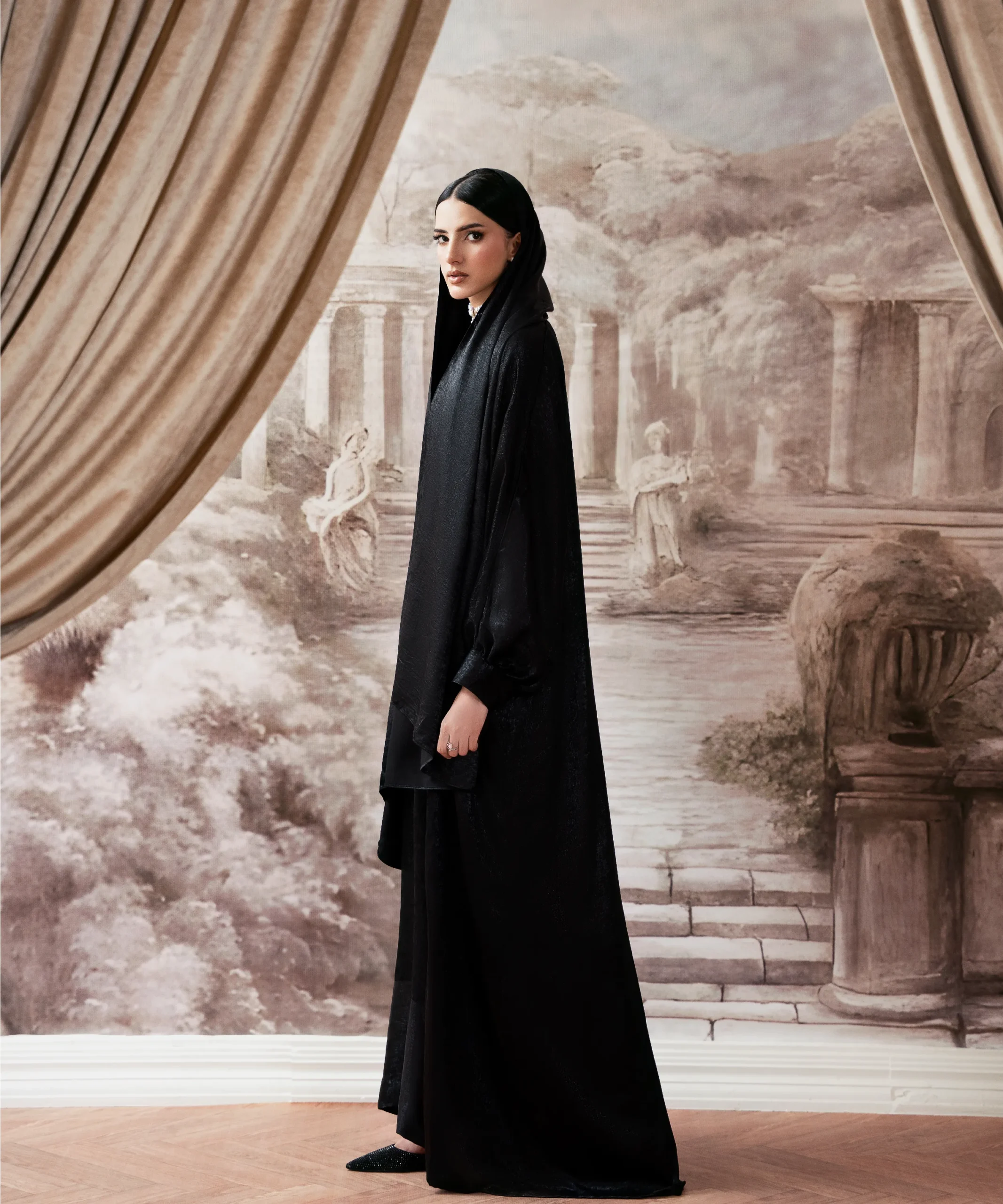 Ramla black abaya